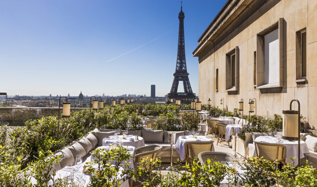 Los mejores restaurantes con vistas a la Torre Eiffel en París.